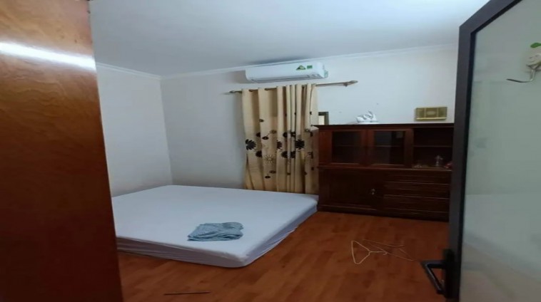 Cho thuê Nhà riêng ngõ 197 Hoàng Mai, Hoàng Mai, 50m x 2.5 tầng, 2 ngủ, 9 triệu - ở gia đình